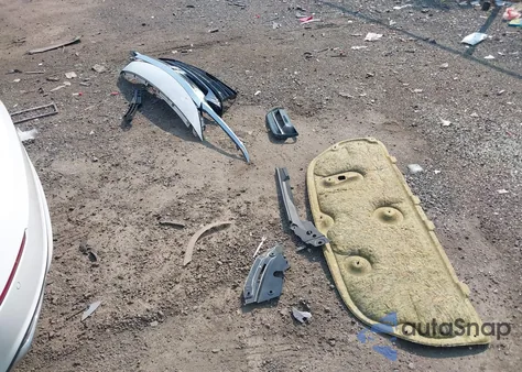 2019 Honda Accord Hybrid Touring z USA, uszkodzony, nr VIN 1HGCV3F98KA001286